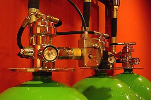 Газовое пожаротушение: газы и смеси Газовое пожаротушение: газы и смеси